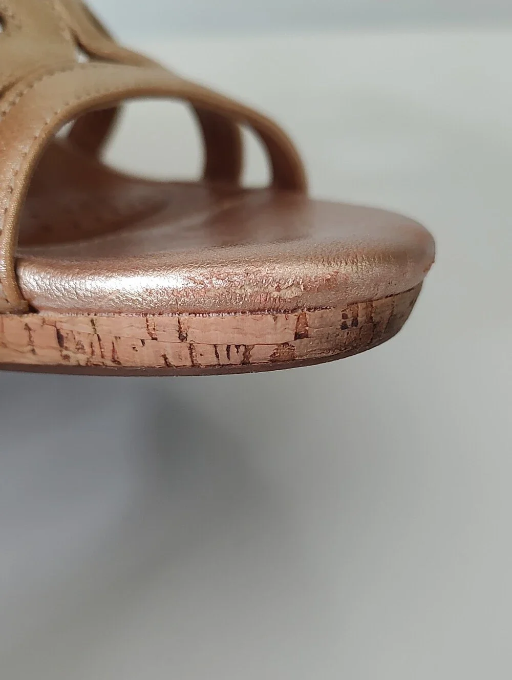 Sofft Gold Metallic Cork Wedge Heel Sandals 7.5